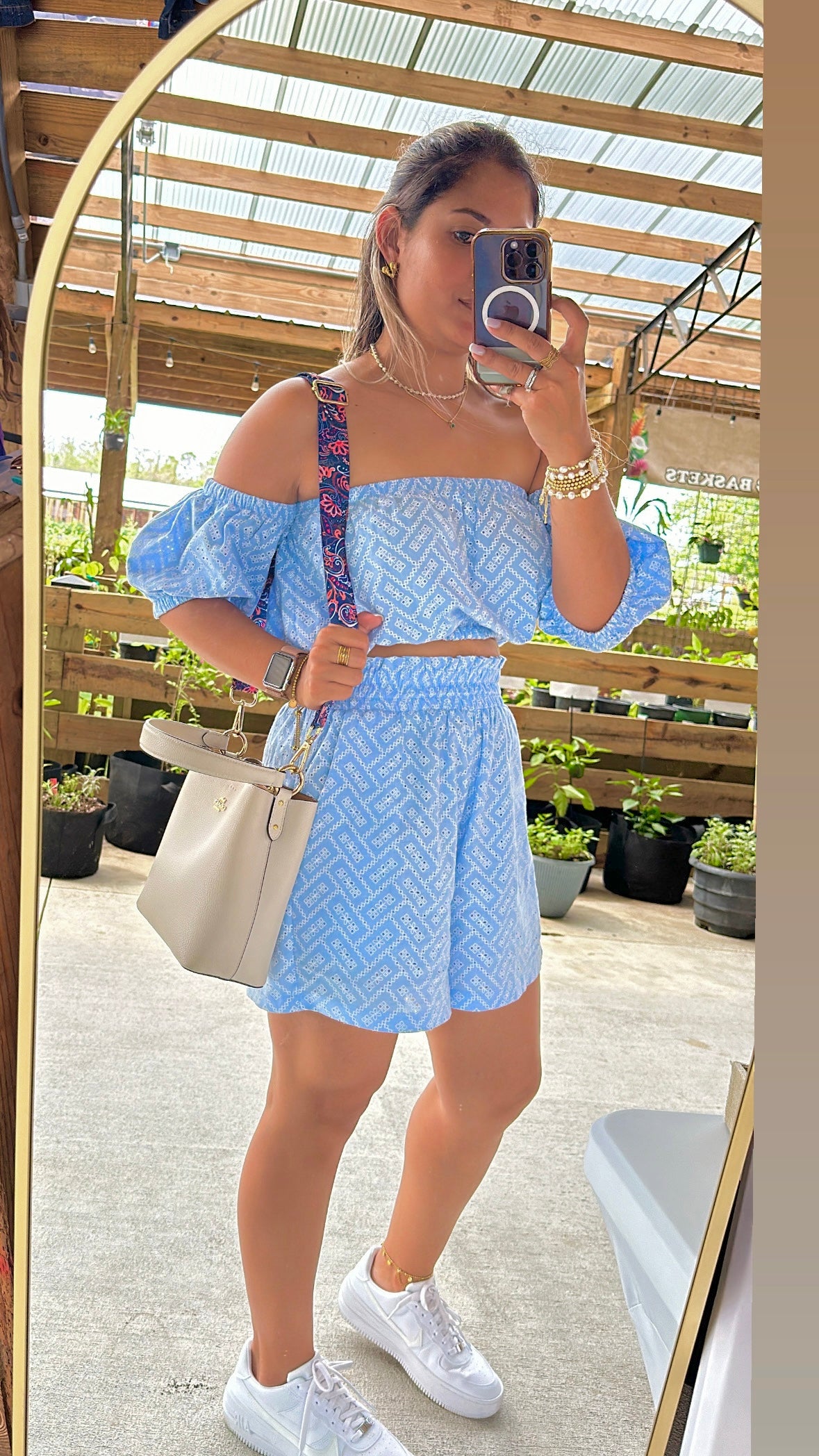 Chic & Go Phone Strap | Midnight Bloom | Adjustable, Durable & Hands-Free Carry